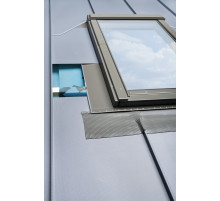 Оклад для клик-фальцевых кровель Fakro EBV-P 114 х 140 см.